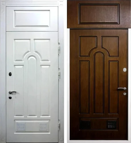 Входная дверь с вентиляцией и верхней фрамугой №11