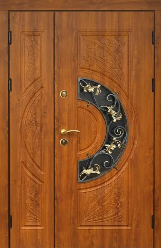 Широкая входная дверь для загородного дома №53