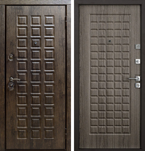 Входная дверь в загородный дом №63