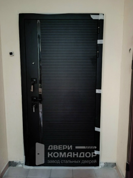 Входная дверь Палермо  Софт белый Дверной Континент (Типовая серия И-155)